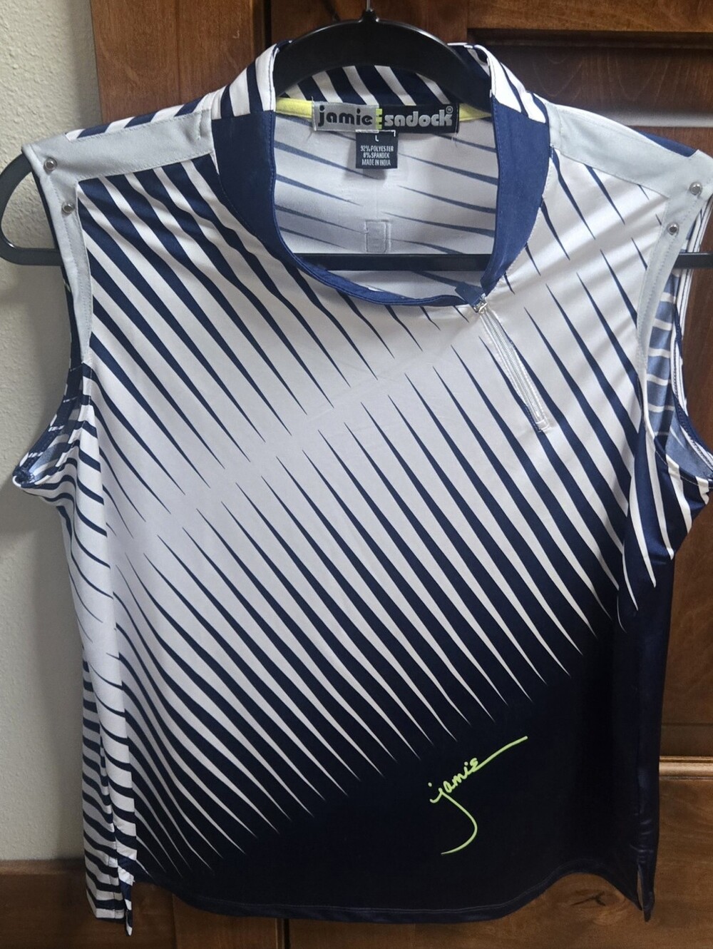 Jamie Sadock navy & white sleeveless top. Mock collar.  Size Large. EUC!